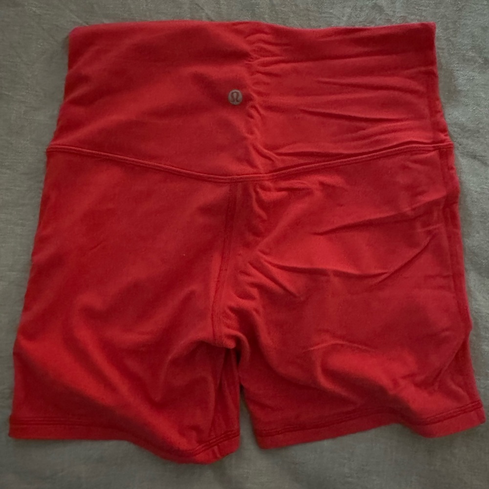 Lululemon Align High Rise short 6”